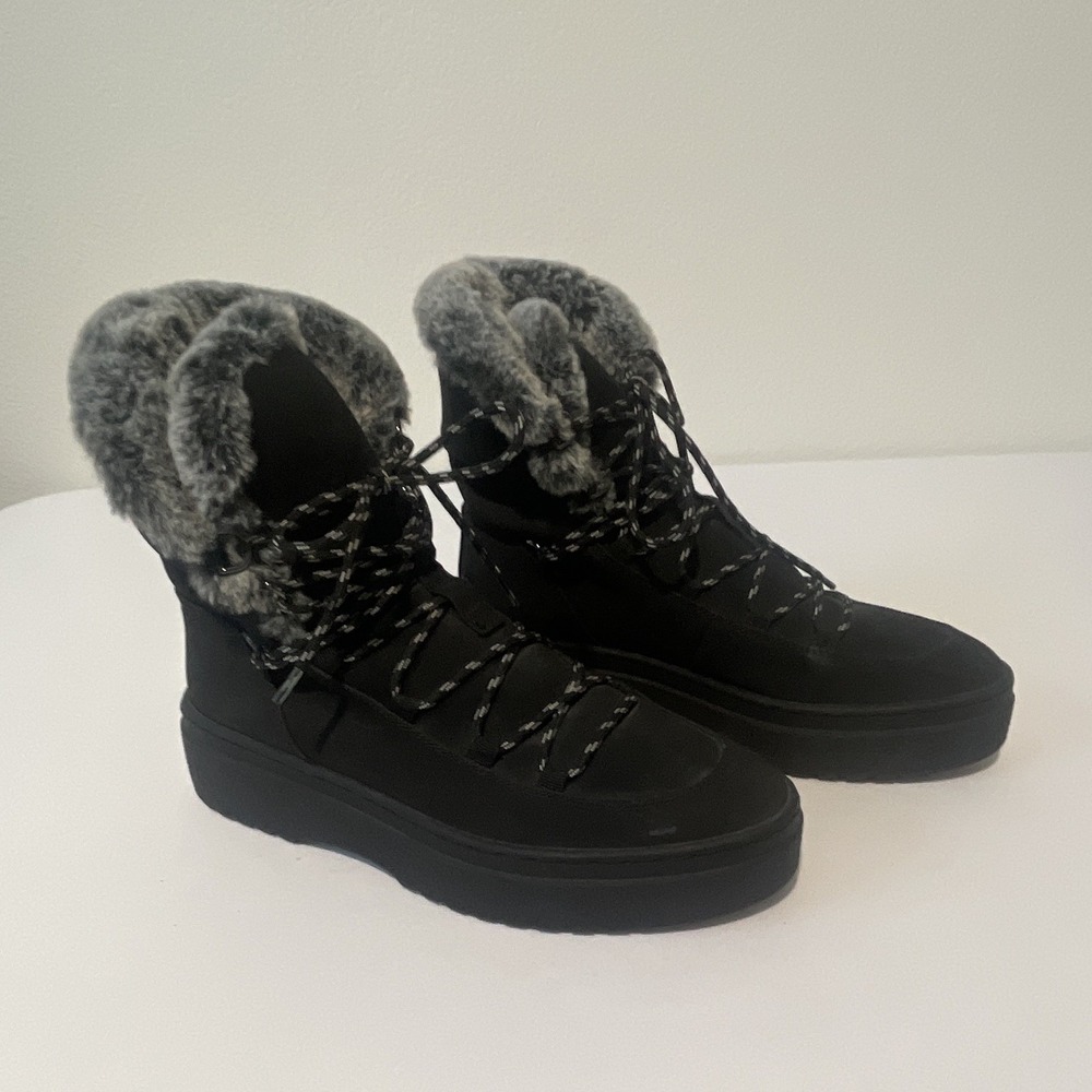 ZARA Basic Women's Collection Faux Fur Black Lace-Up platform Winter BootsUS 8.5